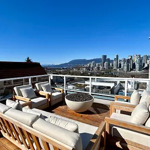 Apartment Stunning Views Penthouse, Vancouver